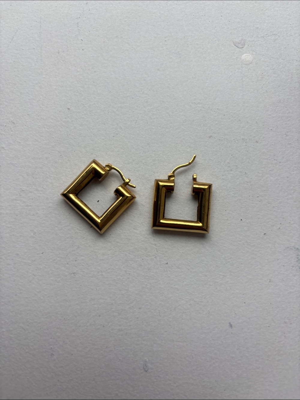 Elegant Gold Toned Square Hoop Earrings for Women